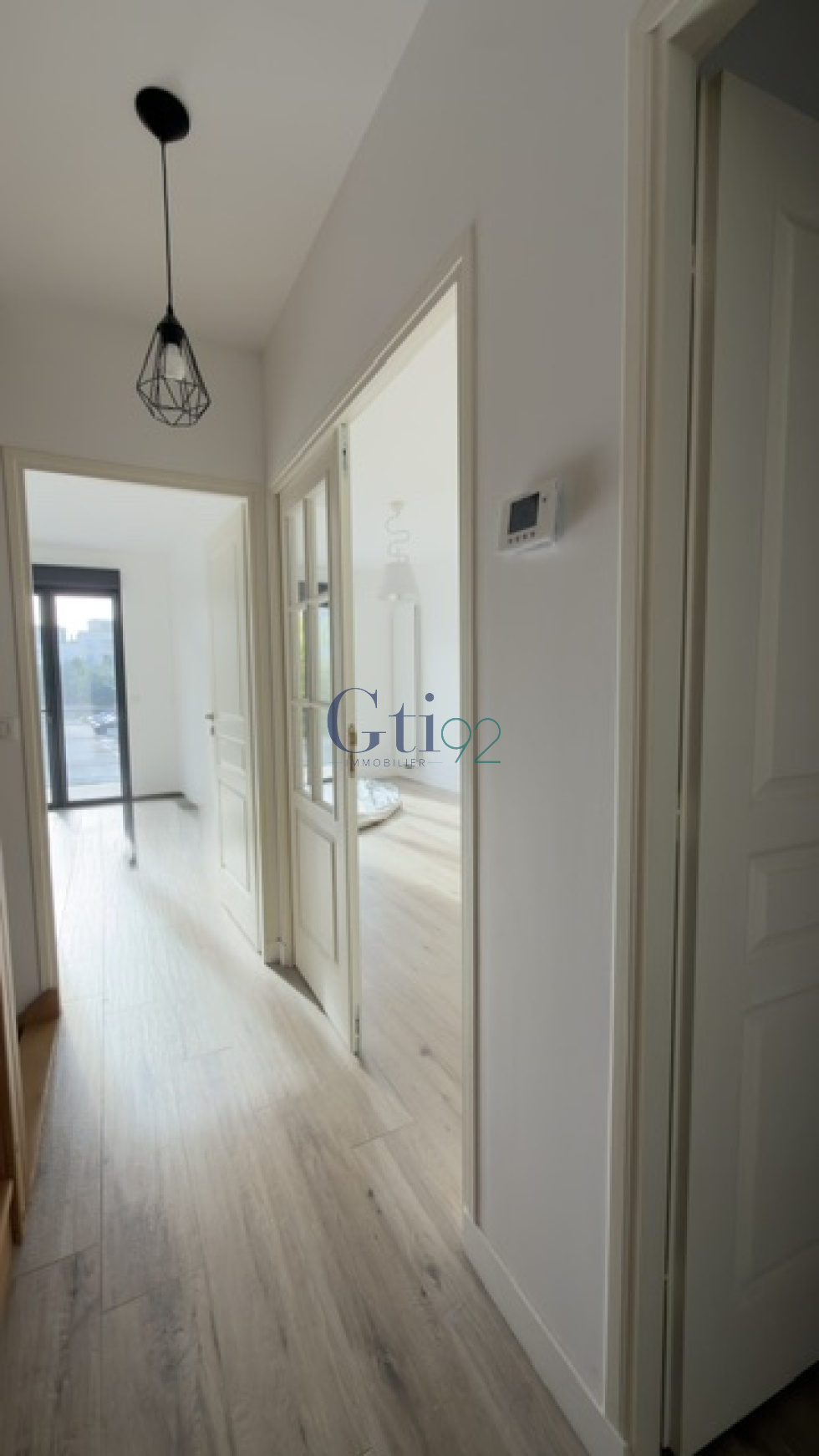 Maison 6 pièces 154 m² · à Châtillon · 153,6 m² · 2 990 €/mois